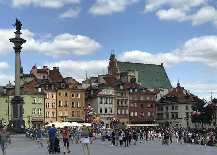 햄프턴 바이 힐튼 모코토프 호텔 3*