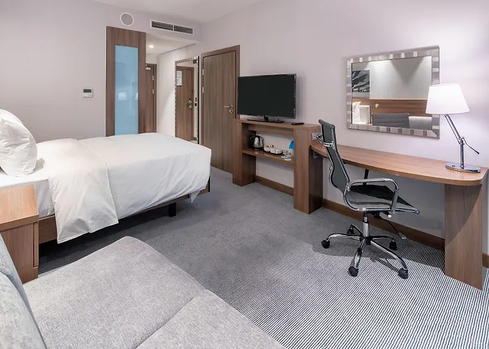 Hotel Hampton By Hilton Mokotow