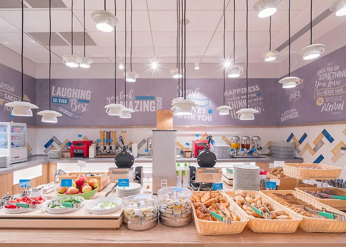 Hampton By Hilton Mokotow Hotel 3*