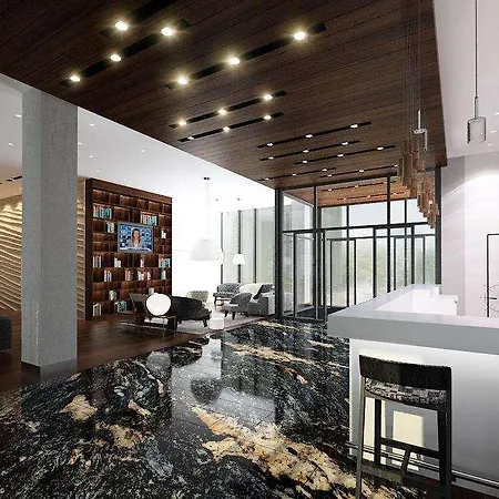 Hampton By Hilton Mokotow 3* ורשה