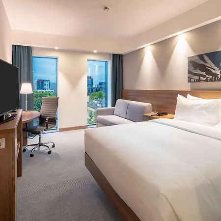 Hampton By Hilton Mokotow 3*