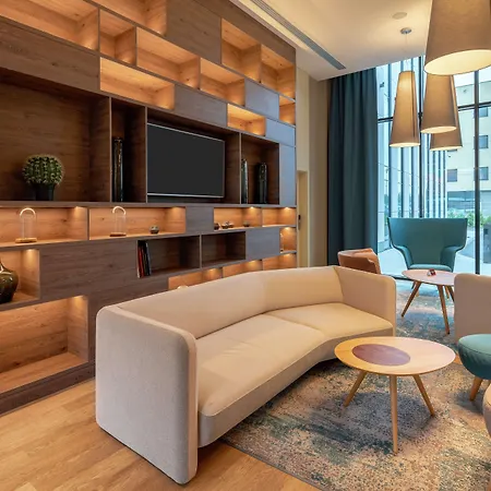 Szálloda Hampton By Hilton Mokotow 3*