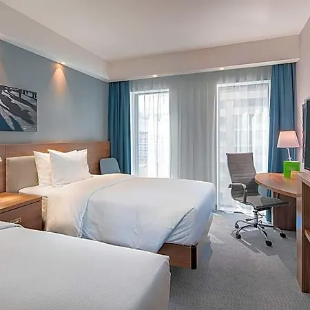 Hampton By Hilton Mokotow وارسو