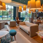 Отель Hampton By Hilton Mokotow Варшава