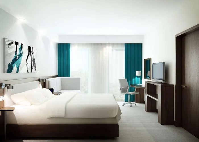 Отель Hampton By Hilton Mokotow Варшава