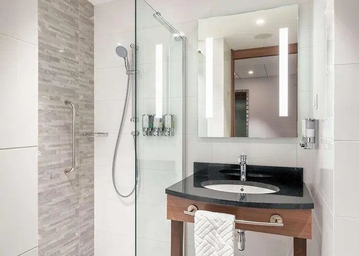 Отель Hampton By Hilton Mokotow Варшава